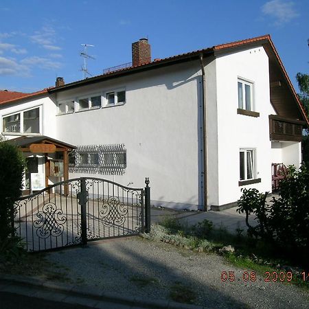 Noahs Arche Pension Поттенштайн Экстерьер фото